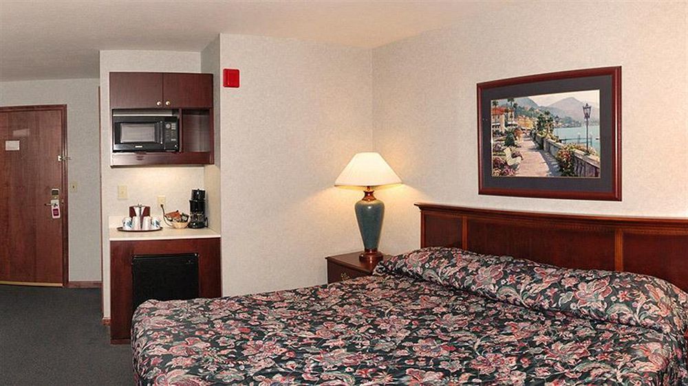 ספרינגדייל Quality Inn & Suites Cincinnati I-275 מראה חיצוני תמונה